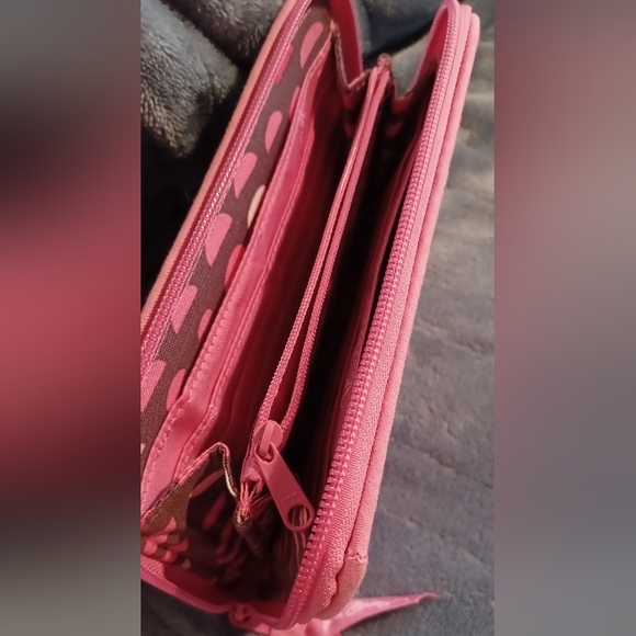 Vera Bradley NWOT clutch wallet - Picture 3 of 3